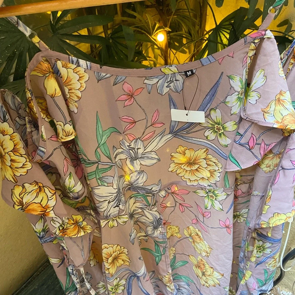 Beach Wear Dress. Size- M - Picture 5 of 11